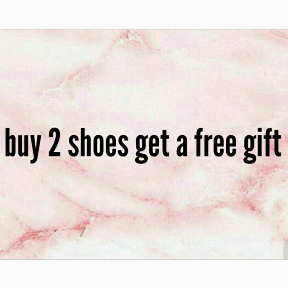 Buy 2 shoes get a free vera bradly gift *